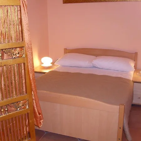 Apartment Anamaria Podstrana